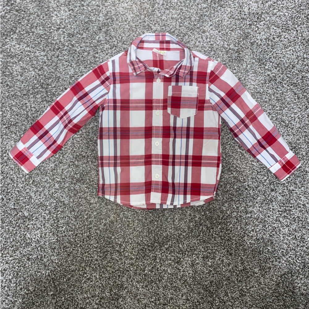 Crazy 8 Red and White Plaid Button Down Shirt